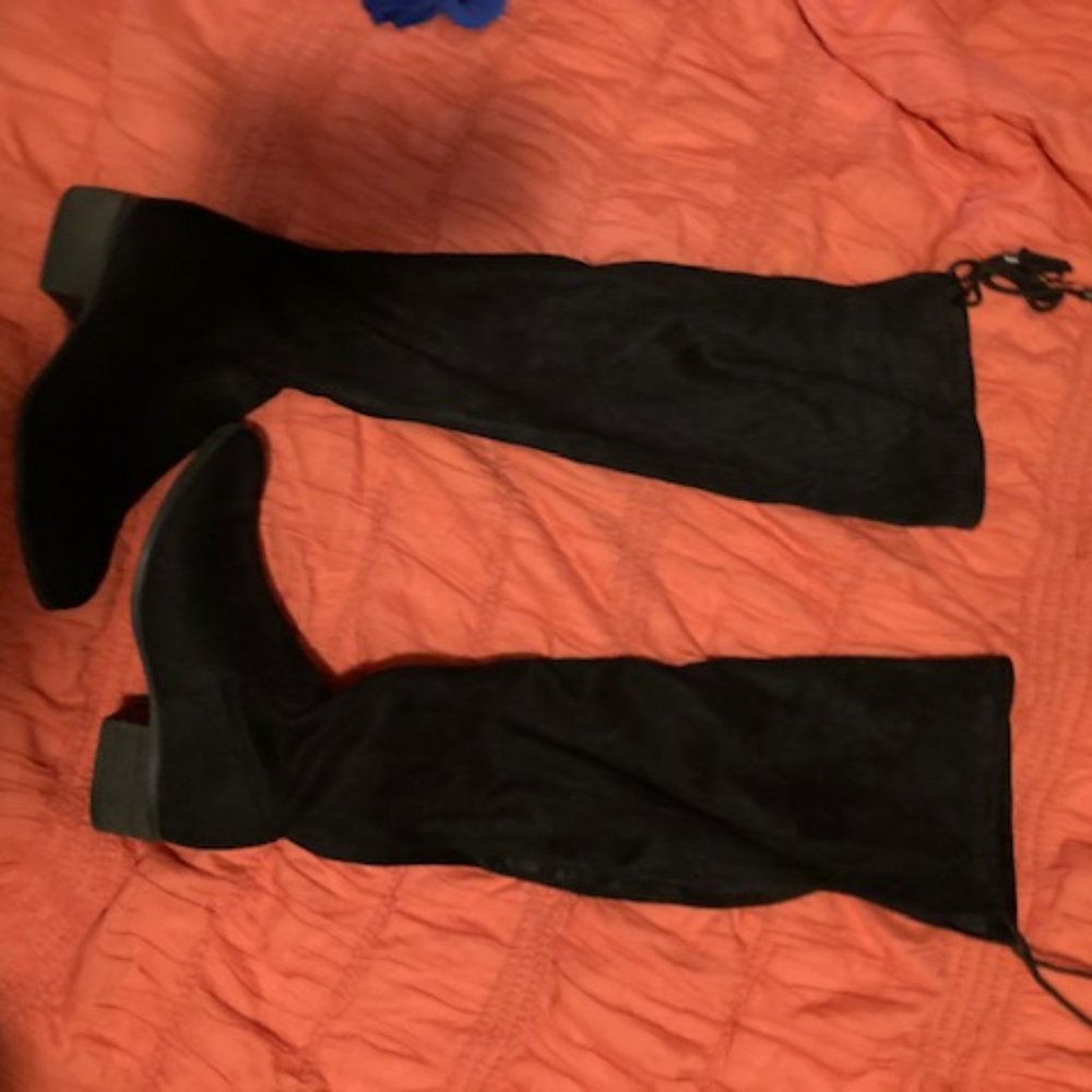 Boots - Picture 5 of 6